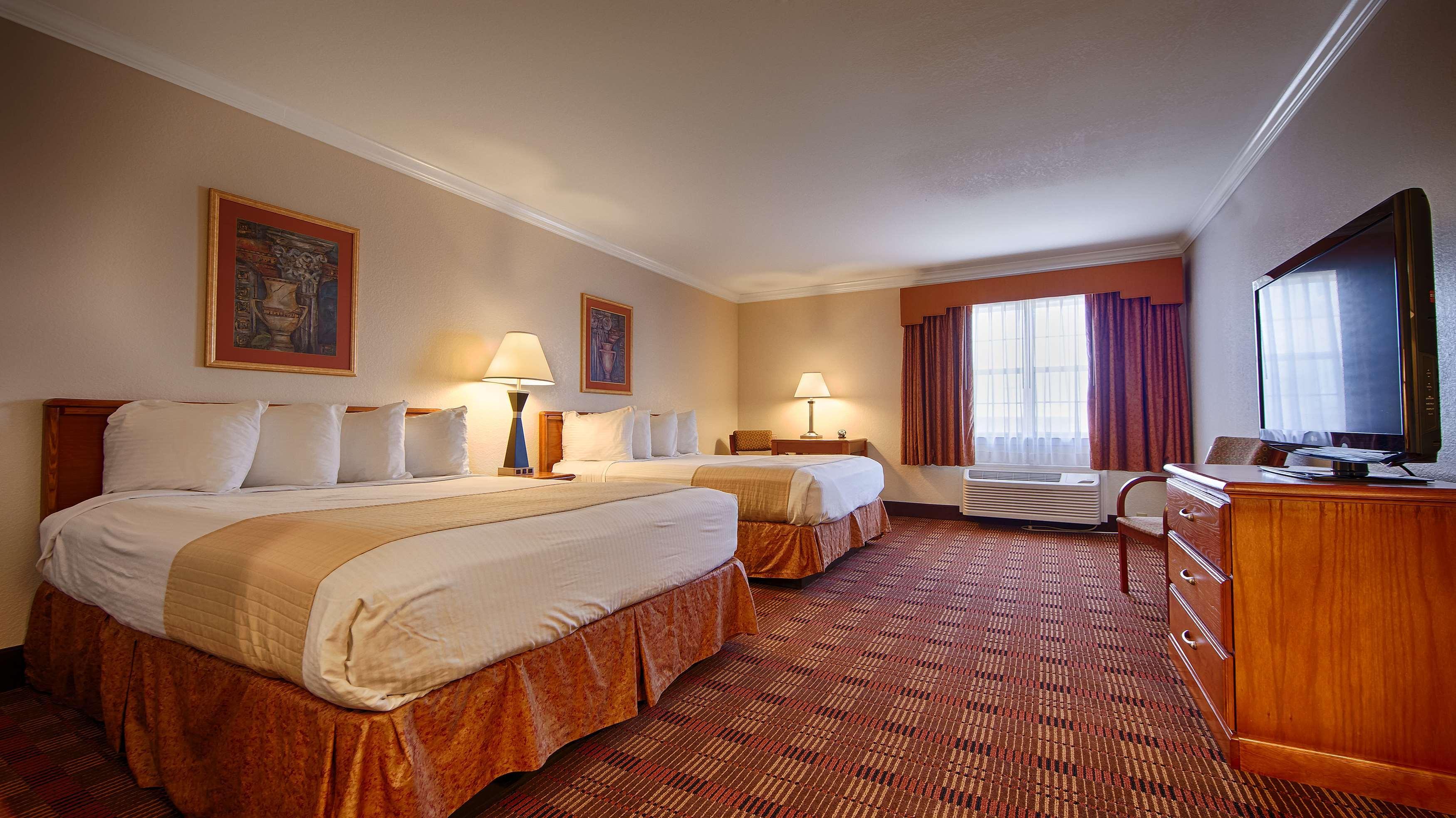 Best Western Club House Inn & Suites Mineral Wells Zewnętrze zdjęcie