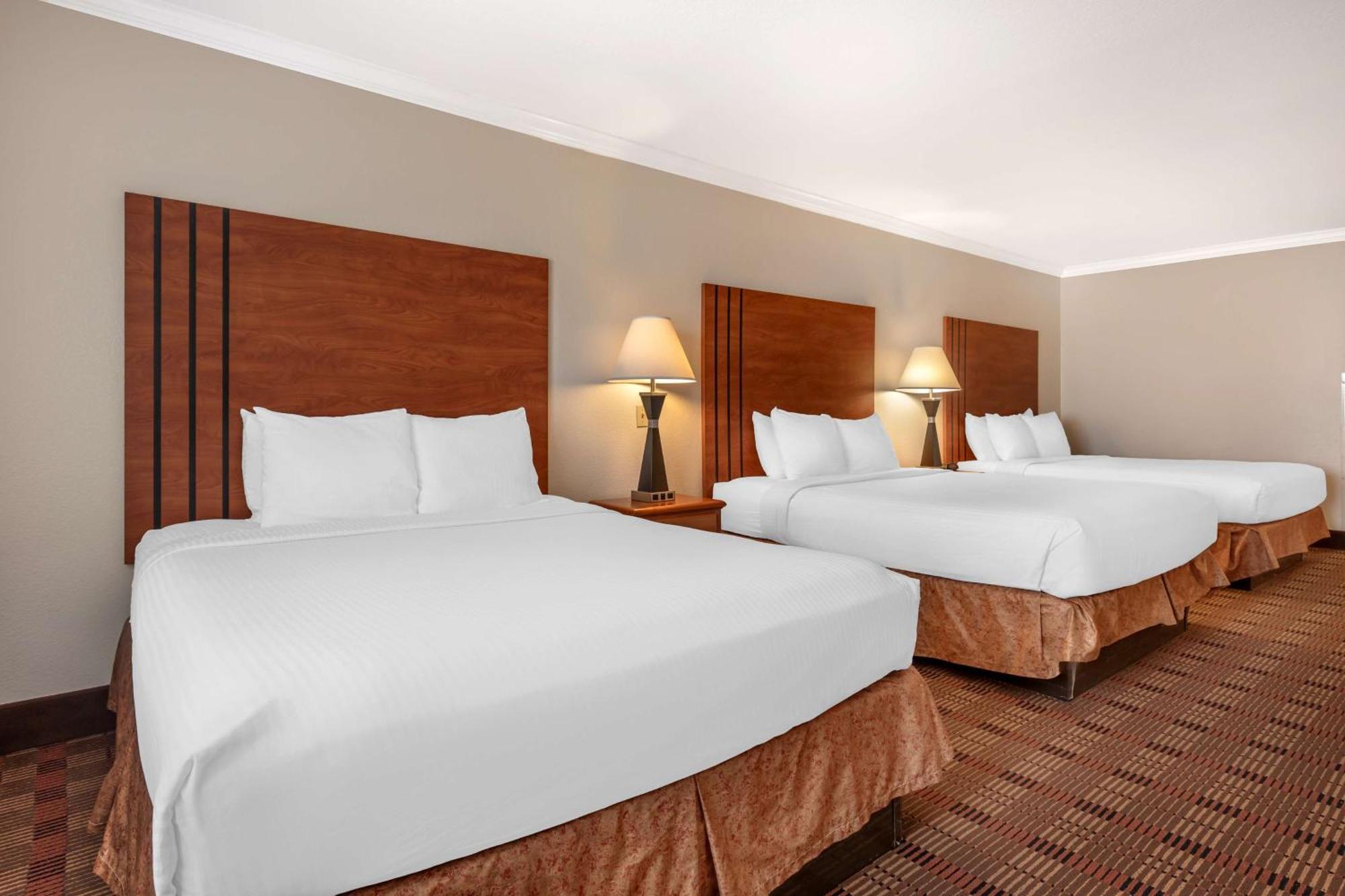 Best Western Club House Inn & Suites Mineral Wells Zewnętrze zdjęcie