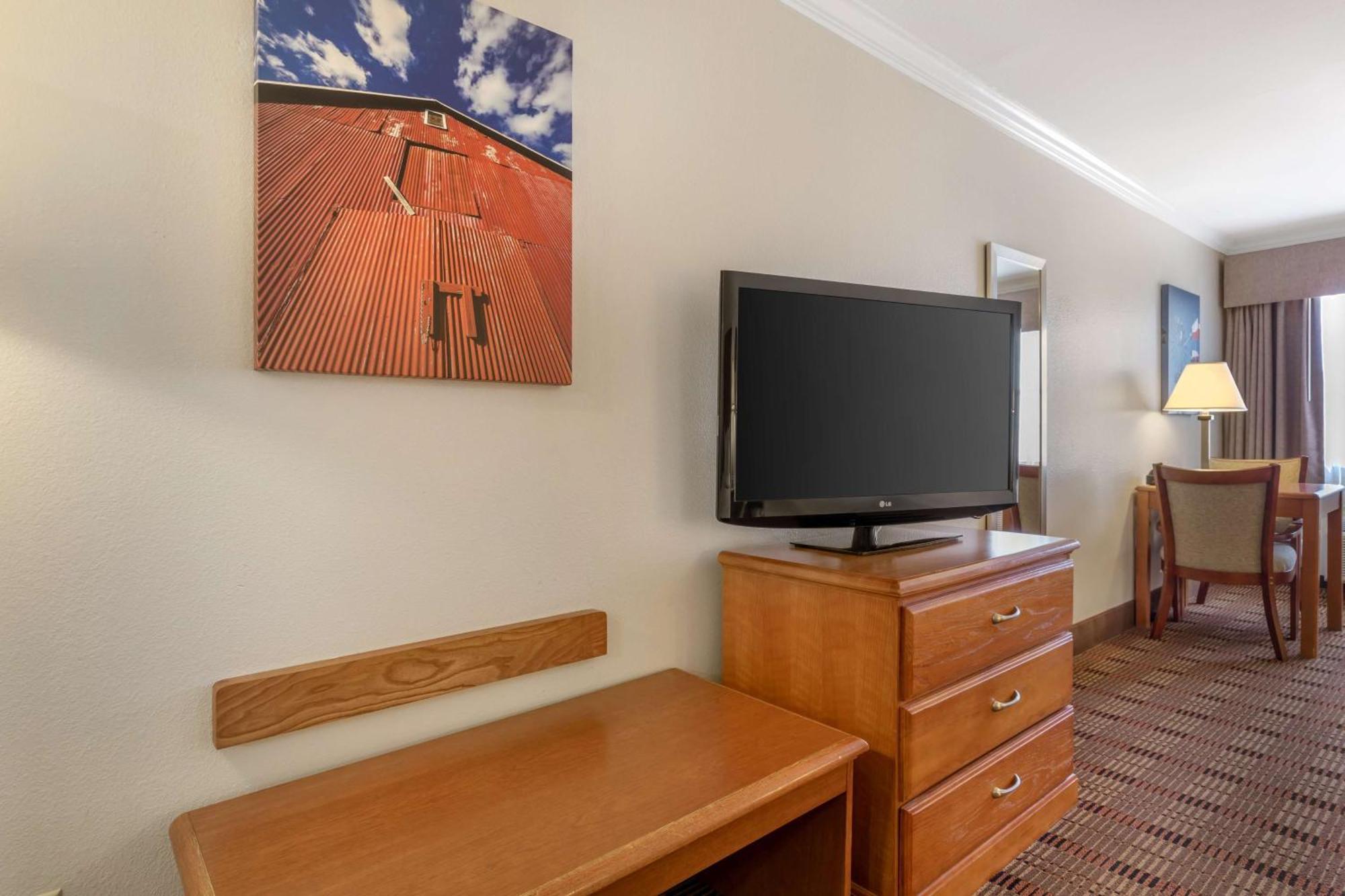 Best Western Club House Inn & Suites Mineral Wells Zewnętrze zdjęcie
