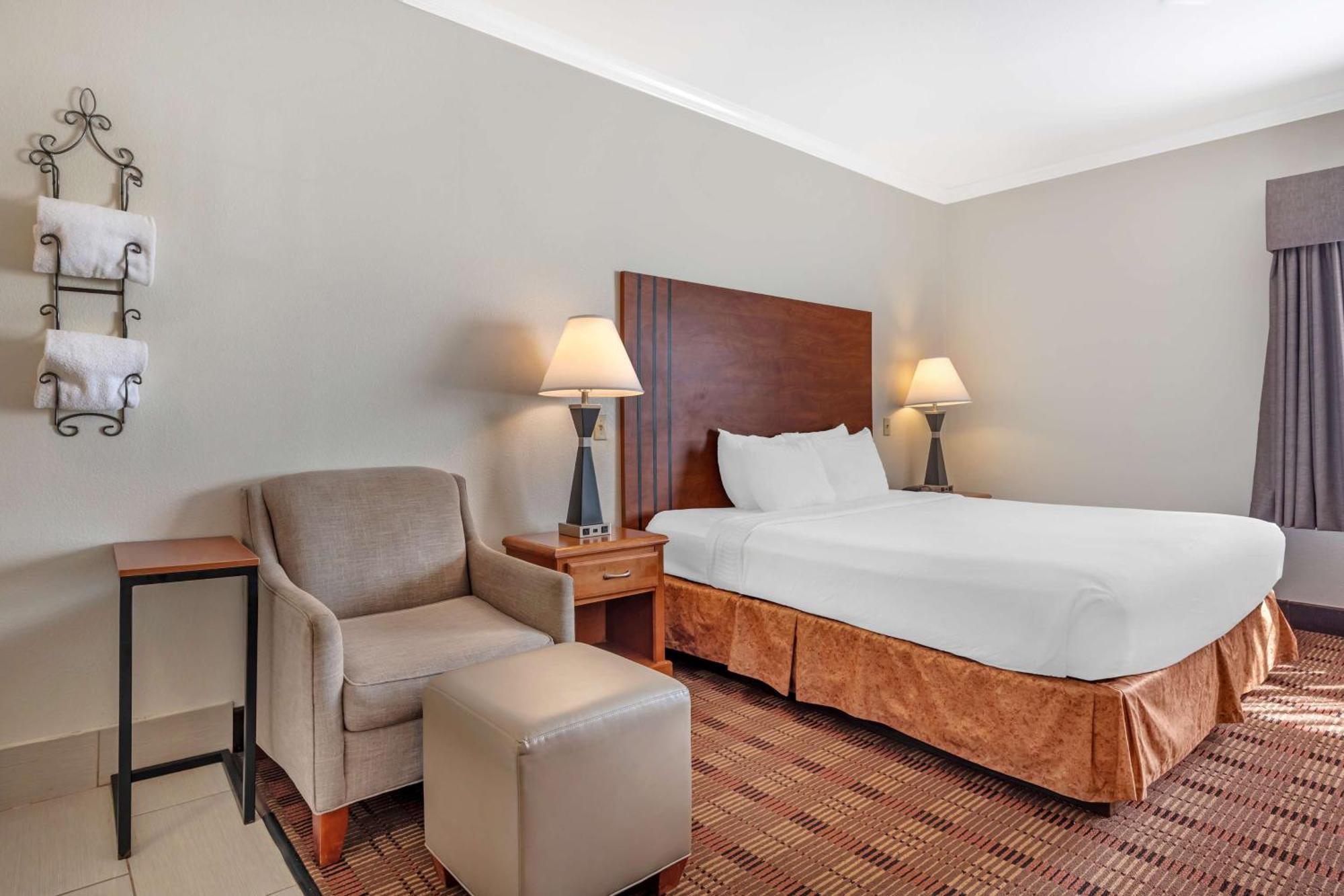 Best Western Club House Inn & Suites Mineral Wells Zewnętrze zdjęcie